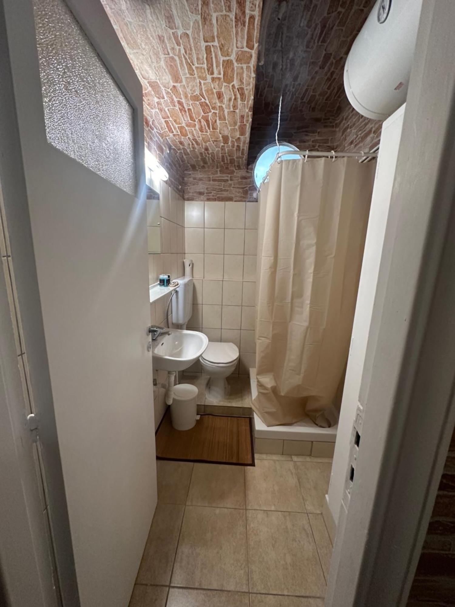 The Cave Apartment Athens